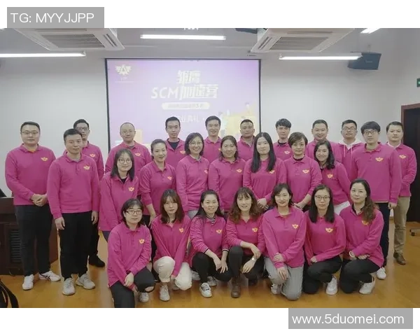 成都与上海篮球队赛后复盘团队协作表现分析与启示